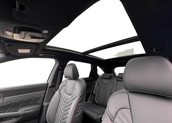 Vehicle image 11 Vehicle image 11