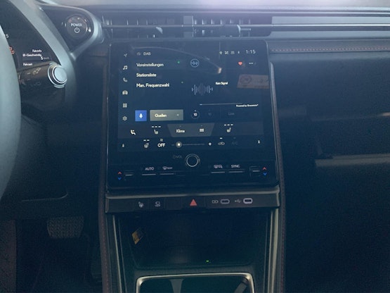 Vehicle image 7 Vehicle image 7