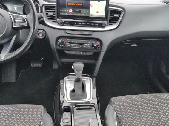 Vehicle image 11 Vehicle image 11