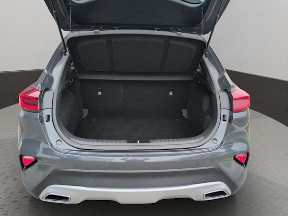 Vehicle image 15 Vehicle image 15