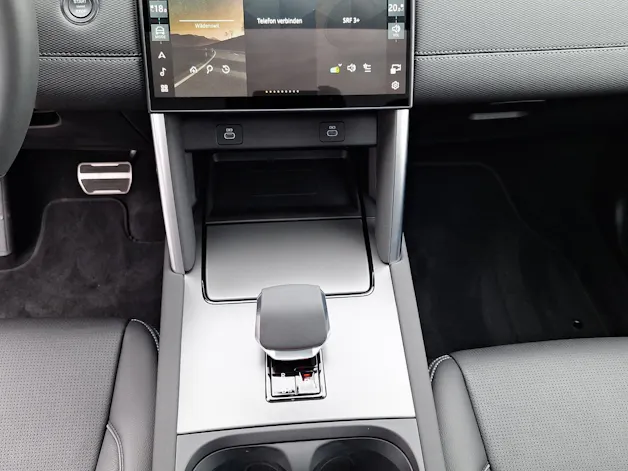 Land Rover Discovery Sport 1.5 T 300e Dynamic SE
