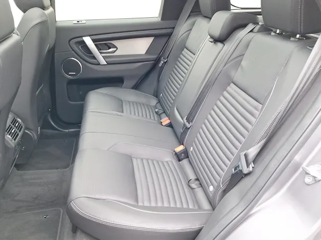 Land Rover Discovery Sport 1.5 T 300e Dynamic SE