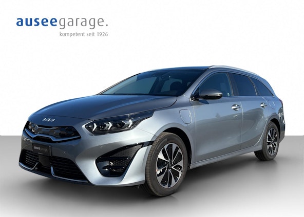 First vehicle image First vehicle image