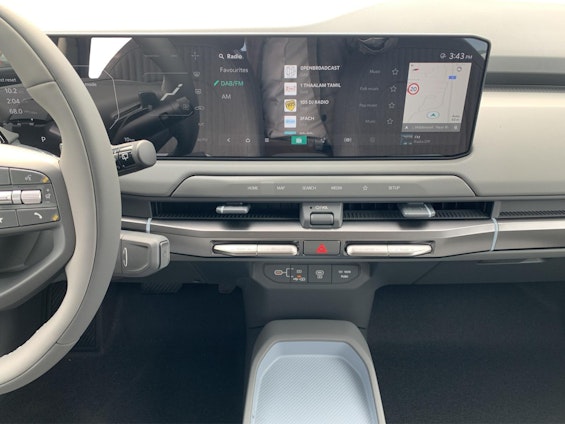 Vehicle image 6 Vehicle image 6