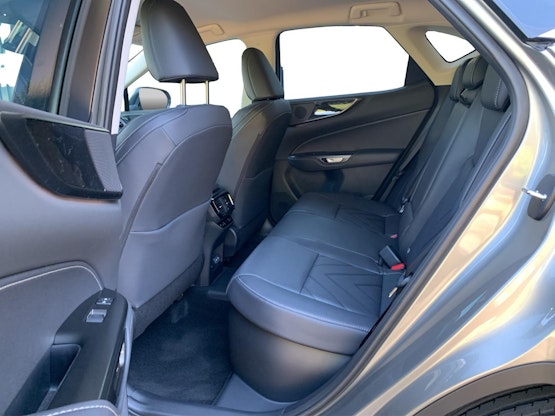 Vehicle image 9 Vehicle image 9