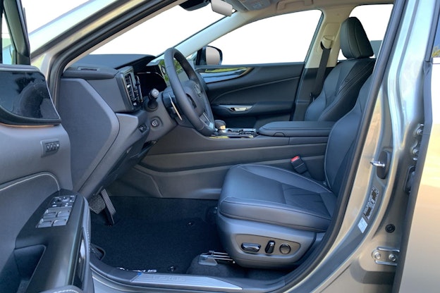 Vehicle image 8 Vehicle image 8