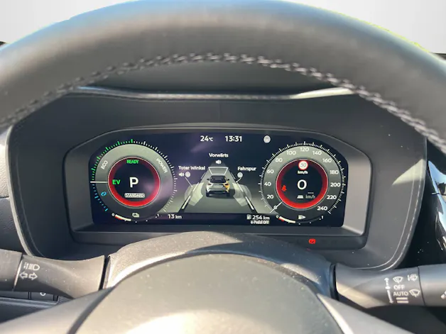 Nissan Juke 1.6 Hybrid Tekna