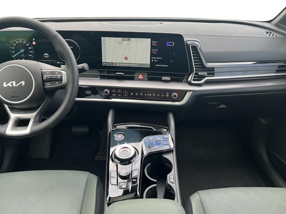 Vehicle image 7 Vehicle image 7