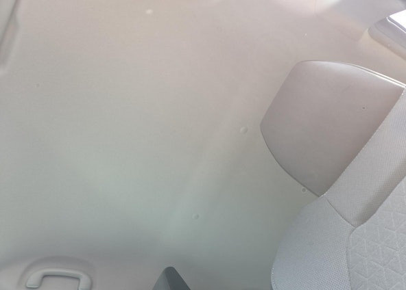 Vehicle image 19 Vehicle image 19