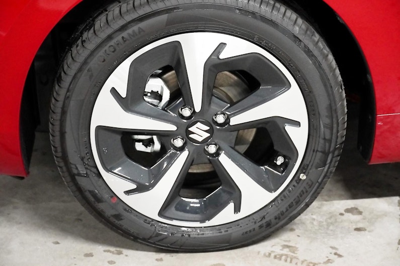 Vehicle image SUZUKI SWIFT