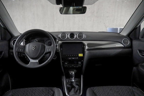 Vehicle image 8 Vehicle image 8