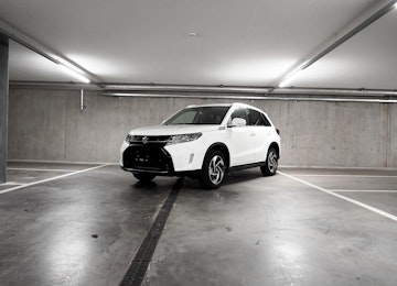 Vehicle image SUZUKI Vitara 1.4 T Compact Top Hybrid 4x4 Vehicle image SUZUKI Vitara 1.4 T Compact Top Hybrid 4x4