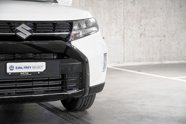 Vehicle image 10 Vehicle image 10