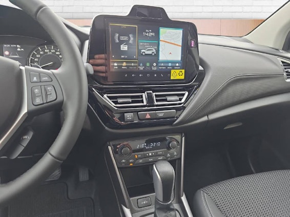 Vehicle image 13 Vehicle image 13