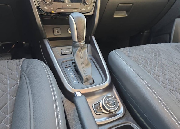 Vehicle image 14 Vehicle image 14