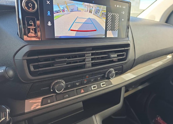 Vehicle image 10 Vehicle image 10