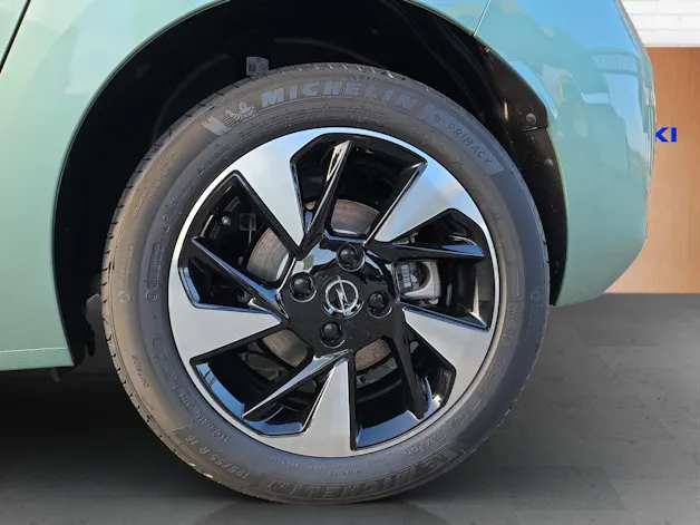 Opel Corsa-e Sporthilfe