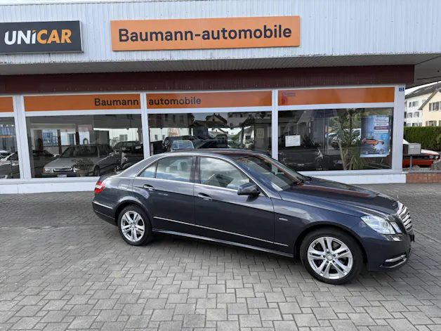 Mercedes-Benz E 300 V6 BlueEF 4matic
