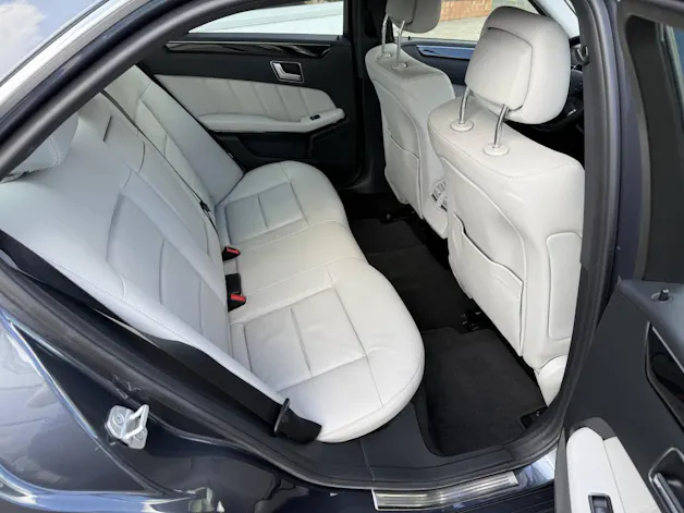 Mercedes-Benz E 300 V6 BlueEF 4matic