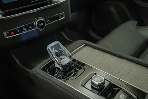 Volvo XC90 2.0 T8 TE Ultra Dark eAWD