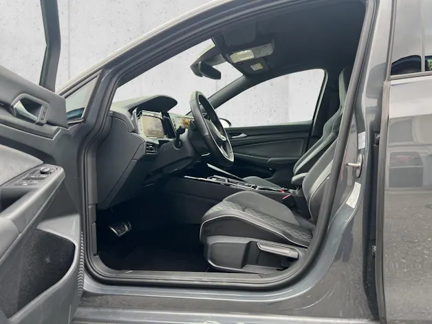 VW Golf 2.0 TSI R-Line DSG