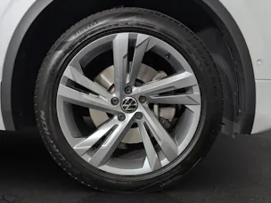 VW Tiguan 2.0TSI R-Line 4Motion DSG