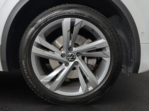 VW Tiguan 2.0TSI R-Line 4Motion DSG