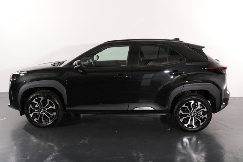 Vehicle image TOYOTA YARIS CROSS