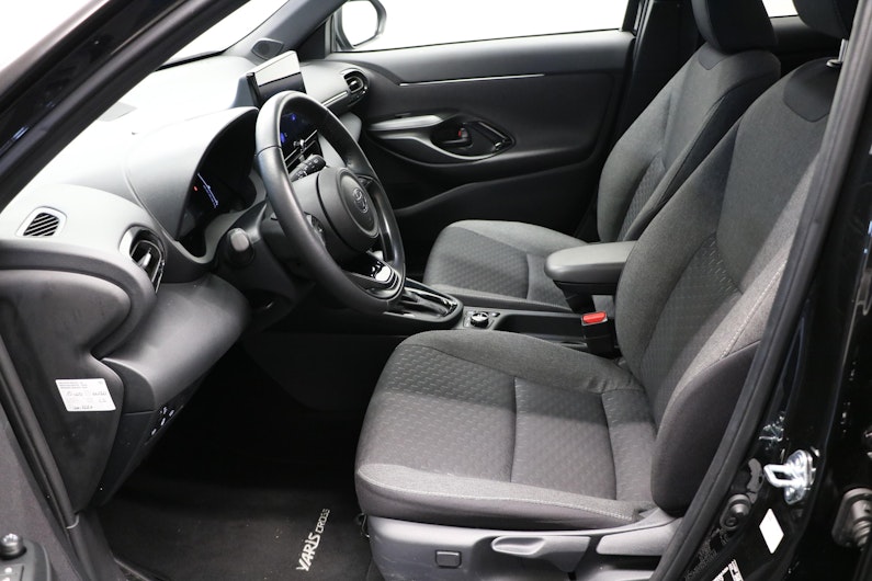 Vehicle image TOYOTA YARIS CROSS