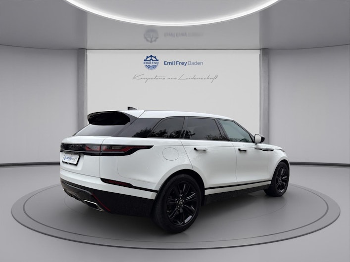 Vehicle image LAND ROVER RANGE ROVER VELAR