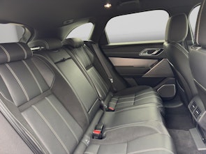 Vehicle image LAND ROVER Range Rover Velar 2.0 T 300 R-Dynamic SE