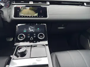 Land Rover Range Rover Velar 2.0 P300 R-Dynamic SE mit Luftfederung / ab MFK