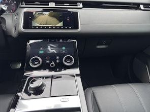 Vehicle image LAND ROVER Range Rover Velar 2.0 T 300 R-Dynamic SE