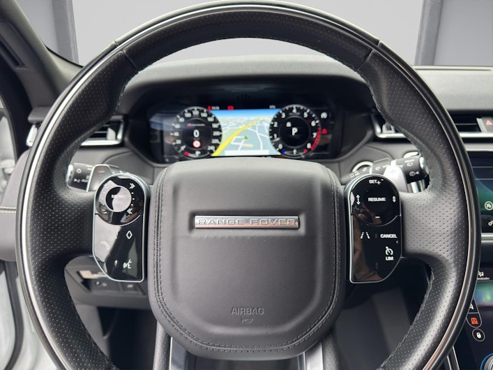 Vehicle image LAND ROVER RANGE ROVER VELAR