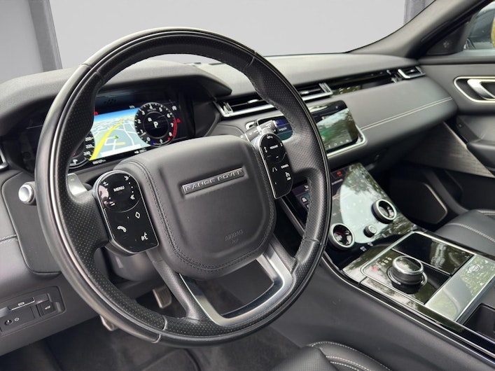 Vehicle image LAND ROVER RANGE ROVER VELAR