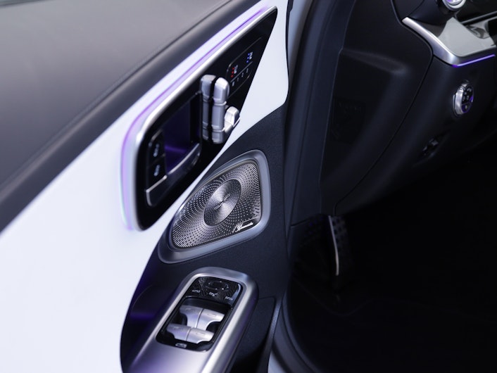 Vehicle image MERCEDES-BENZ C 220