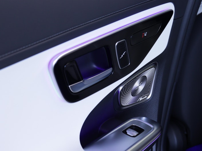 Vehicle image MERCEDES-BENZ C 220