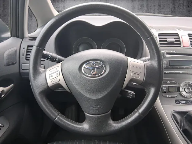 Toyota Auris 1.6 VMa Linea Sol