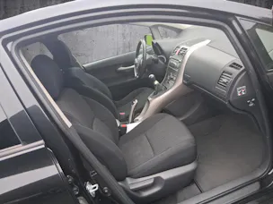 Toyota Auris 1.6 VMa Linea Sol