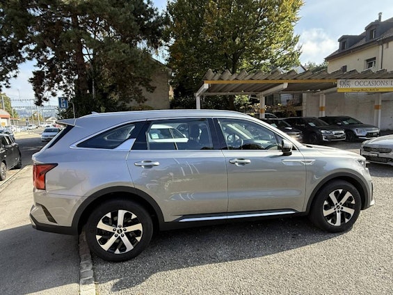 Vehicle image 5 Vehicle image 5