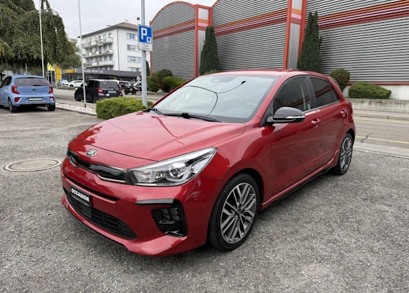 First vehicle image First vehicle image