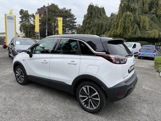 Vehicle image 2 Vehicle image 2