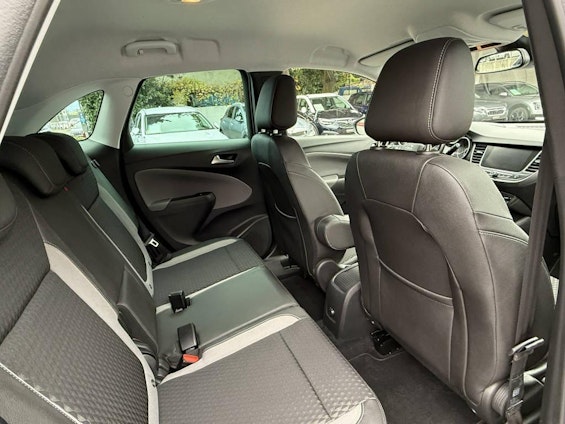 Vehicle image 11 Vehicle image 11