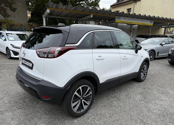 Vehicle image 4 Vehicle image 4