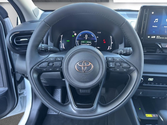 Vehicle image 9 Vehicle image 9