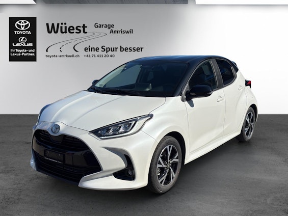 First vehicle image First vehicle image