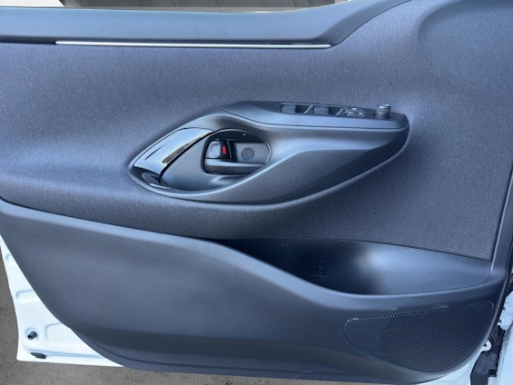 Vehicle image 10 Vehicle image 10