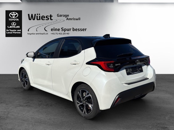 Vehicle image 2 Vehicle image 2