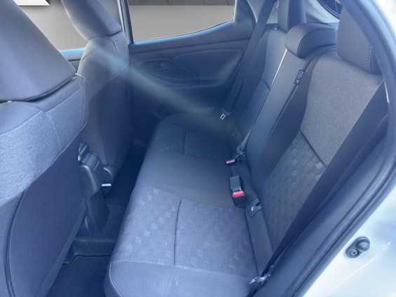 Vehicle image 11 Vehicle image 11