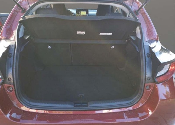 Vehicle image 6 Vehicle image 6